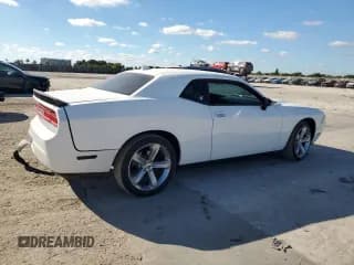 ✅ 2011 Dodge Challenger • VIN: 2B3CJ4DG6BH602491 • Lot: 82437294. Wystawiony na Copart z przebiegiem 185 167 mil. Bezpłatny archiwum sprzedaży aukcyjnych z USA i szczegółowy raport historii pojazdu na DreamBid. Zdjęcie 3.