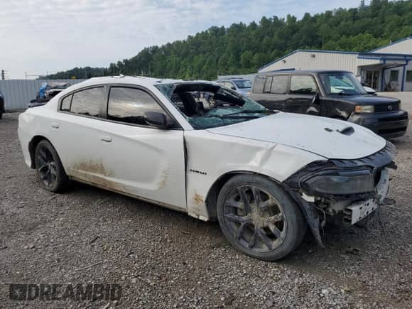 2020 Dodge Charger R/T с VIN 2C3CDXCTXLH204700, выставлен на аукционе Copart как лот 62682725 с пробегом 77 283 миль миль и Списание • Salvage title. История ставок и продаж доступна на DreamBid. Изображение 4.