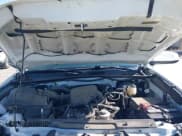 ✅ 2021 Toyota Tacoma SR • VIN: 3TYSX5EN6MT006463 • Lot: 43090489. Wystawiony na IAAI z przebiegiem 39 337 mil. Bezpłatny archiwum sprzedaży aukcyjnych z USA i szczegółowy raport historii pojazdu na DreamBid. Zdjęcie 10.