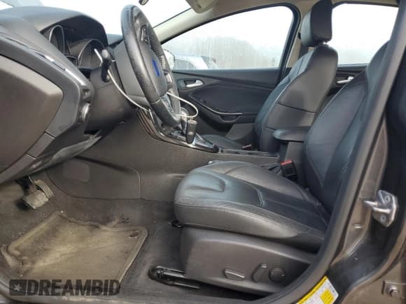 ✅ 2016 Ford Focus Titanium • VIN: 1FADP3N20GL249535 • Лот: 93452785. Опубликован ранее на Copart с пробегом 57 259 миль. Бесплатный доступ к архиву аукционных продаж из США и подробный отчёт об истории автомобиля на DreamBid. Изображение 7.