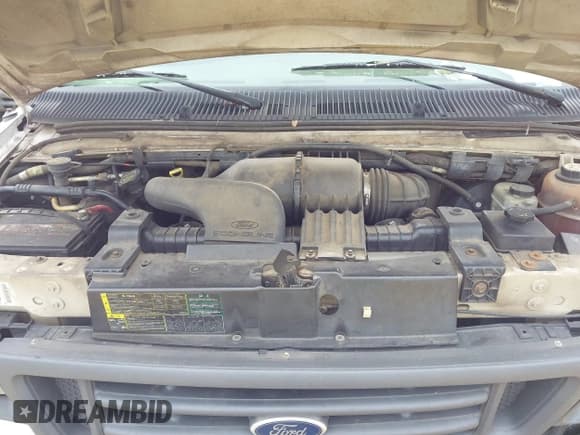 ✅ 2003 Ford Econoline Cargo Super • VIN: 1FTNS24L73HC05806 • Lot: 43307665. Wystawiony na IAAI z przebiegiem 285 594 mil. Bezpłatny archiwum sprzedaży aukcyjnych z USA i szczegółowy raport historii pojazdu na DreamBid. Zdjęcie 10.