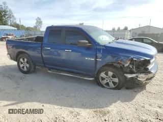 2010 Dodge 1500 SLT с VIN 1D7RB1GT1AS112227, выставлен на аукционе Copart как лот 82567245 с пробегом 229 054 миль миль и Списание • Salvage title. История ставок и продаж доступна на DreamBid. Изображение 4.