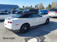 ✅ 2013 Chevrolet Camaro LT • VIN: 2G1FC3D30D9245280 • Lot: 43773081. Wystawiony na IAAI z przebiegiem 123 460 mil. Bezpłatny archiwum sprzedaży aukcyjnych z USA i szczegółowy raport historii pojazdu na DreamBid. Zdjęcie 4.