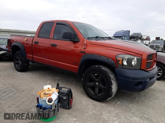 ✅ 2008 Dodge 1500 SLT • VIN: 1D7HU18278S559098 • Лот: 78547754. Опубликован ранее на Copart с пробегом Не указан. Бесплатный доступ к архиву аукционных продаж из США и подробный отчёт об истории автомобиля на DreamBid. Изображение 4.
