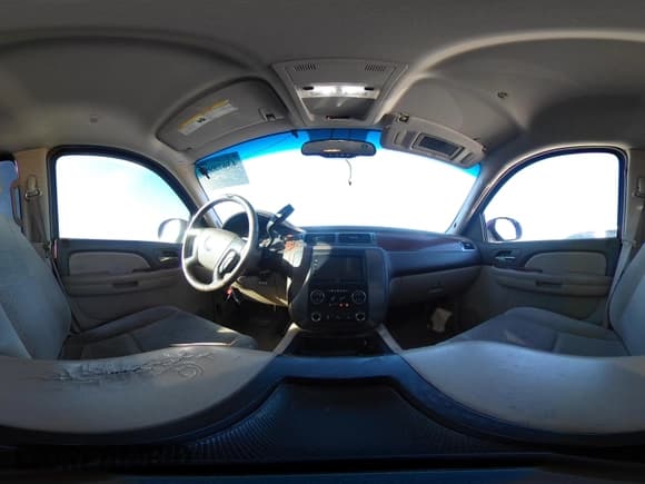 ✅ 2007 GMC Yukon SLT • VIN: 1GKFC13J97J121243 • Lot: 43675990. Listed on IAAI with 245,715 mi. Free auction sales archive from the USA and detailed vehicle history report at DreamBid. Image 18.