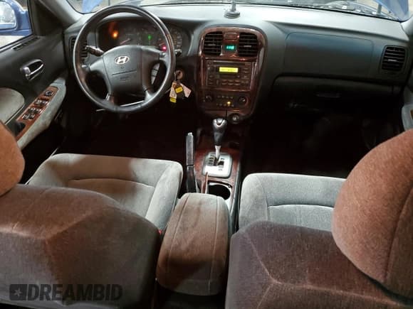 ✅ 2005 Hyundai Sonata GLS • VIN: KMHWF35H65A095895 • Лот: 41763825. Опубликован ранее на Copart с пробегом 43 174 миль. Бесплатный доступ к архиву аукционных продаж из США и подробный отчёт об истории автомобиля на DreamBid. Изображение 8.