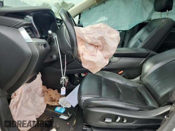 ✅ 2019 Cadillac XT5 Luxury FWD • VIN: 1GYKNCRS5KZ192590 • Lot: 85743525. Listed on Copart with 90,754 mi. Free auction sales archive from the USA and detailed vehicle history report at DreamBid. Image 7.