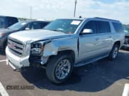 ✅ 2015 GMC Yukon XL SLE • VIN: 1GKS1GKC4FR197995 • Lot: 42289127. Wystawiony na IAAI z przebiegiem 175 744 mil. Bezpłatny archiwum sprzedaży aukcyjnych z USA i szczegółowy raport historii pojazdu na DreamBid. Zdjęcie 17.
