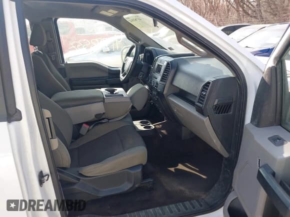 ✅ 2017 Ford F-150 XL • VIN: 1FTEX1E82HFA67391 • Лот: 41783532. Опубликован ранее на IAAI с пробегом 195 258 миль. Бесплатный доступ к архиву аукционных продаж из США и подробный отчёт об истории автомобиля на DreamBid. Изображение 5.