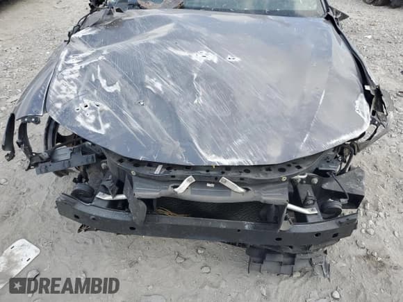 ✅ 2018 Alfa Romeo Giulia Ti Sport • VIN: ZARFAEEN8J7571985 • Lot: 69646005. Listed on Copart with Not provided. Free auction sales archive from the USA and detailed vehicle history report at DreamBid. Image 11.