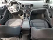 ✅ 2017 Hyundai Ioniq SEL • VIN: KMHC75LC5HU017923 • Lot: 77407084. Wystawiony na Copart z przebiegiem 70 164 mil. Bezpłatny archiwum sprzedaży aukcyjnych z USA i szczegółowy raport historii pojazdu na DreamBid. Zdjęcie 8.