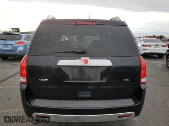 ✅ 2006 Saturn VUE • VIN: 5GZCZ53406S890574 • Lot: 85065244. Wystawiony na Copart z przebiegiem 161 711 mil. Bezpłatny archiwum sprzedaży aukcyjnych z USA i szczegółowy raport historii pojazdu na DreamBid. Zdjęcie 6.