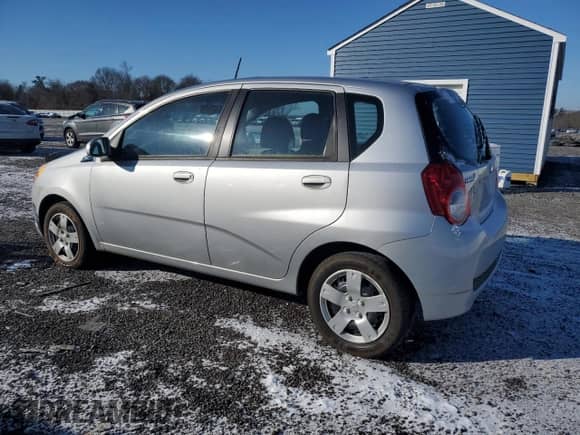 2010 Chevrolet Aveo 1LT z VIN KL1TD6DE9AB127210, wystawiony jako Copart lot #89263055 z przebiegiem 79 578 mil mil oraz Czysty tytuł • Clean title. Historia ofert i sprzedaży dostępna na DreamBid. Obrazek 2.