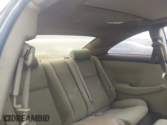 ✅ 2004 Toyota Solara SE • VIN: 4T1CA38P24U019382 • Lot: 42829224. Listed on IAAI with 193,007 mi. Free auction sales archive from the USA and detailed vehicle history report at DreamBid. Image 8.