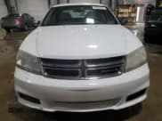 ✅ 2012 Dodge Avenger SE • VIN: 1C3CDZAB2CN270672 • Lot: 46698655. Listed on Copart with 102,001 mi. Free auction sales archive from the USA and detailed vehicle history report at DreamBid. Image 5.