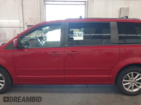 ✅ 2013 Dodge Grand Caravan SXT • VIN: 2C4RDGCG4DR618446 • Лот: 43319450. Опубликован ранее на IAAI с пробегом 171 089 миль. Бесплатный доступ к архиву аукционных продаж из США и подробный отчёт об истории автомобиля на DreamBid. Изображение 14.