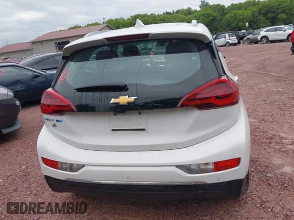 ✅ 2020 Chevrolet Bolt EV Premier • VIN: 1G1FZ6S06L4115594 • Lot: 42368709. Listed on IAAI with 33,105 mi. Free auction sales archive from the USA and detailed vehicle history report at DreamBid. Image 16.