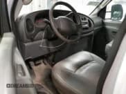 ✅ 2007 Ford Econoline Cargo Commercial • VIN: 1FTNE24L77DA07733 • Лот: 52733655. Опубликован ранее на Copart с пробегом 282 725 миль. Бесплатный доступ к архиву аукционных продаж из США и подробный отчёт об истории автомобиля на DreamBid. Изображение 8.