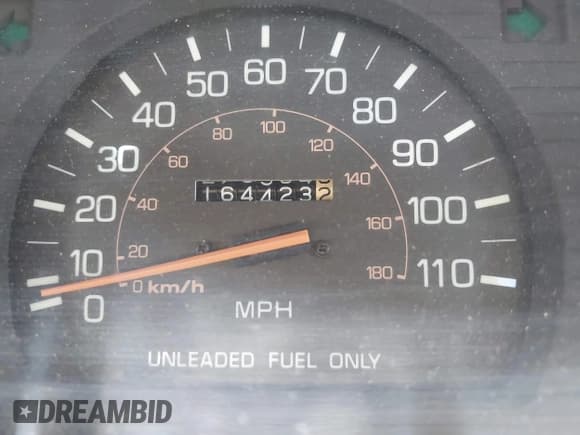 ✅ 1987 Toyota Pickup • VIN: JT4RN55R4H0230875 • Lot: 42919652. Listed on IAAI with 164,423 mi. Free auction sales archive from the USA and detailed vehicle history report at DreamBid. Image 7.