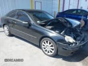 ✅ 2004 Mercedes-Benz CLK 320 • VIN: WDBTJ65J64F107943 • Lot: 41938425. Wystawiony na IAAI z przebiegiem 187 483 mil. Bezpłatny archiwum sprzedaży aukcyjnych z USA i szczegółowy raport historii pojazdu na DreamBid. Zdjęcie 1.