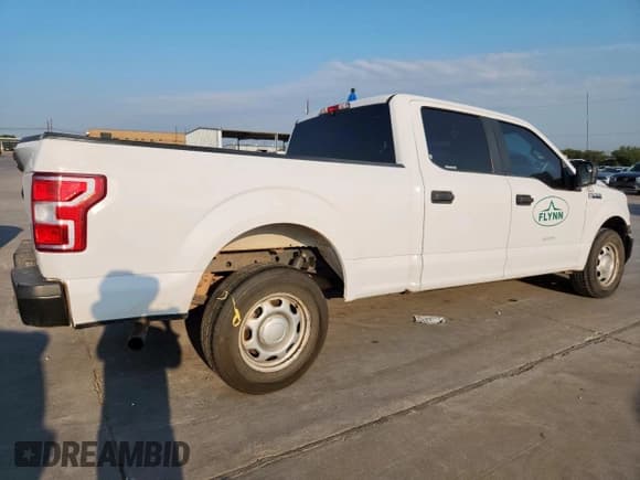 ✅ 2018 Ford F-150 XLT • VIN: 1FTEW1C51JKE49792 • Lot: 80512585. Wystawiony na Copart z przebiegiem 187 274 mil. Bezpłatny archiwum sprzedaży aukcyjnych z USA i szczegółowy raport historii pojazdu na DreamBid. Zdjęcie 3.