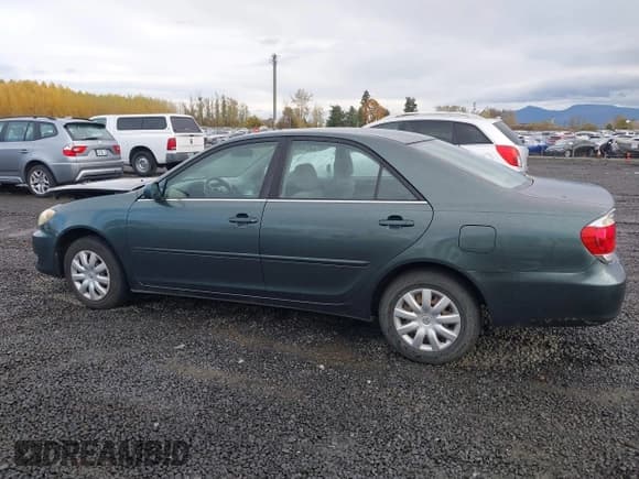 ✅ 2005 Toyota Camry STD • VIN: JTDBE32K350317126 • Lot: 43623503. Listed on IAAI with 291,098 mi. Free auction sales archive from the USA and detailed vehicle history report at DreamBid. Image 14.