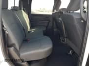 ✅ 2021 Ram 3500 Tradesman • VIN: 3C63R3GJ1MG688022 • Lot: 82267655. Wystawiony na Copart z przebiegiem 66 196 mil. Bezpłatny archiwum sprzedaży aukcyjnych z USA i szczegółowy raport historii pojazdu na DreamBid. Zdjęcie 10.