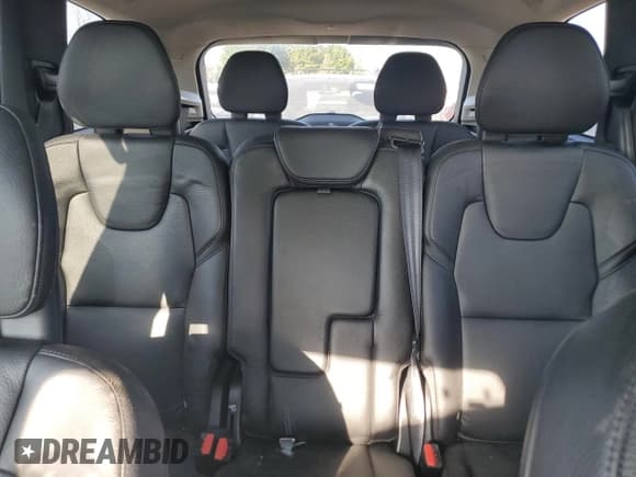 ✅ 2021 Volvo XC90 Momentum • VIN: YV4A22PK4M1748801 • Lot: 67520785. Listed on Copart with 41,239 mi. Free auction sales archive from the USA and detailed vehicle history report at DreamBid. Image 10.
