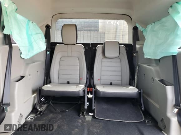 ✅ 2020 Ford Transit Connect Titanium • VIN: NM0GE9G23L1456419 • Lot: 48570785. Wystawiony na Copart z przebiegiem 34 429 mil. Bezpłatny archiwum sprzedaży aukcyjnych z USA i szczegółowy raport historii pojazdu na DreamBid. Zdjęcie 10.