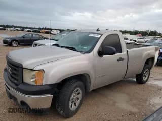 ✅ 2009 GMC Sierra 1500 Work Truck • VIN: 1GTEC14X49Z180828 • Лот: 81146154. Опубликован ранее на Copart с пробегом 139 047 миль. Бесплатный доступ к архиву аукционных продаж из США и подробный отчёт об истории автомобиля на DreamBid. Изображение 1.