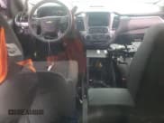 ✅ 2018 Chevrolet Tahoe Commercial • VIN: 1GNLCDEC4JR218641 • Lot: 90090225. Wystawiony na Copart z przebiegiem 189 947 mil. Bezpłatny archiwum sprzedaży aukcyjnych z USA i szczegółowy raport historii pojazdu na DreamBid. Zdjęcie 8.