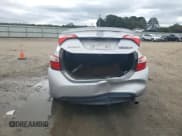 ✅ 2015 Toyota Corolla LE • VIN: 5YFBURHE4FP288475 • Лот: 86236645. Опубликован ранее на Copart с пробегом 126 375 миль. Бесплатный доступ к архиву аукционных продаж из США и подробный отчёт об истории автомобиля на DreamBid. Изображение 6.