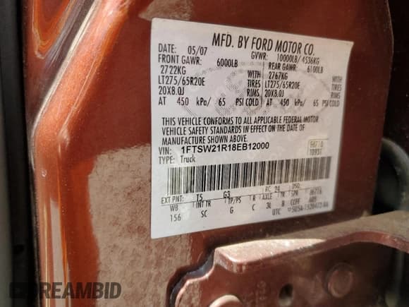 ✅ 2008 Ford F-250 XL • VIN: 1FTSW21R18EB12000 • Lot: 82081095. Wystawiony na Copart z przebiegiem 230 123 mil. Bezpłatny archiwum sprzedaży aukcyjnych z USA i szczegółowy raport historii pojazdu na DreamBid. Zdjęcie 12.