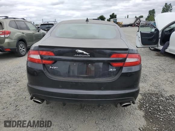 ✅ 2015 Jaguar XF Portfolio • VIN: SAJWA0F73F8U54248 • Lot: 61001505. Wystawiony na Copart z przebiegiem 106 542 mil. Bezpłatny archiwum sprzedaży aukcyjnych z USA i szczegółowy raport historii pojazdu na DreamBid. Zdjęcie 6.
