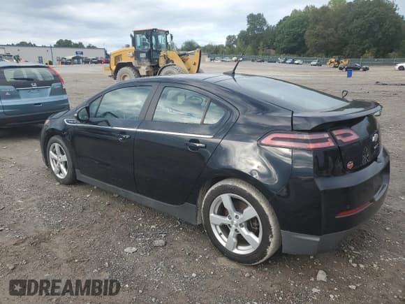 ✅ 2014 Chevrolet Volt • VIN: 1G1RH6E42EU174188 • Lot: 73891554. Wystawiony na Copart z przebiegiem 139 493 mil. Bezpłatny archiwum sprzedaży aukcyjnych z USA i szczegółowy raport historii pojazdu na DreamBid. Zdjęcie 2.