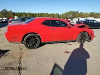 ✅ 2014 Dodge Challenger SXT • VIN: 2C3CDYAG5EH289900 • Lot: 87747385. Wystawiony na Copart z przebiegiem 119 640 mil. Bezpłatny archiwum sprzedaży aukcyjnych z USA i szczegółowy raport historii pojazdu na DreamBid. Zdjęcie 3.