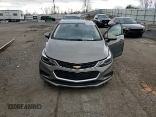 ✅ 2018 Chevrolet Cruze LT • VIN: 1G1BE5SMXJ7189734 • Lot: 46868703. Listed on Copart with 60,174 mi. Free auction sales archive from the USA and detailed vehicle history report at DreamBid. Image 5.