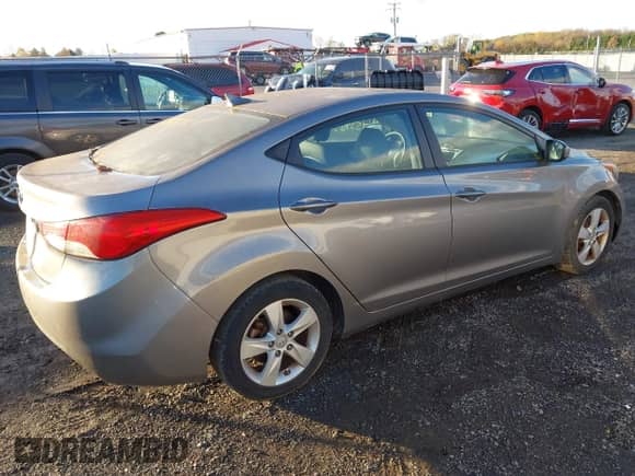 2011 Hyundai Elantra GLS с VIN KMHDH4AE9BU153608, выставлен на аукционе IAAI как лот 43596517 с пробегом 224 165 миль миль и . История ставок и продаж доступна на DreamBid. Изображение 4.