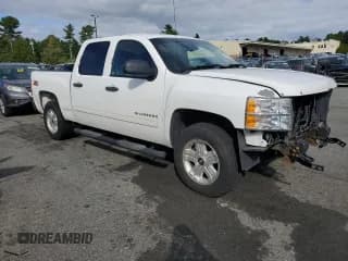 ✅ 2013 Chevrolet Silverado 1500 LT • VIN: 3GCPKSE71DG276067 • Lot: 72164484. Listed on Copart with 136,557 mi. Free auction sales archive from the USA and detailed vehicle history report at DreamBid. Image 4.