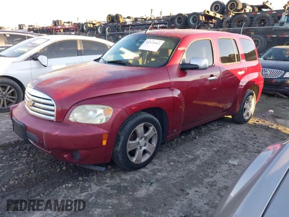 ✅ 2007 Chevrolet HHR LT • VIN: 3GNDA23D17S562623 • Lot: 41574903. Listed on IAAI with 262,310 mi. Free auction sales archive from the USA and detailed vehicle history report at DreamBid. Image 2.
