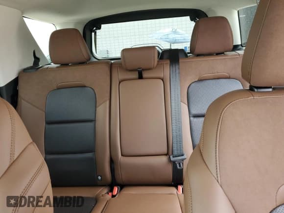 ✅ 2024 Ford Bronco Sport Badlands • VIN: 3FMCR9D95RRE21639 • Lot: 69749535. Wystawiony na Copart z przebiegiem 4 609 mil. Bezpłatny archiwum sprzedaży aukcyjnych z USA i szczegółowy raport historii pojazdu na DreamBid. Zdjęcie 10.