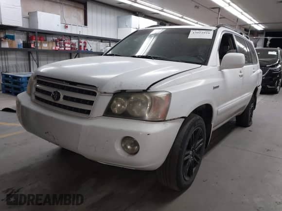 2001 Toyota Highlander с VIN JTEHF21A610028080, выставлен на аукционе IAAI как лот 43011016 с пробегом 254 001 миль миль и . История ставок и продаж доступна на DreamBid. Изображение 2.