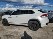 ✅ 2023 Volkswagen Atlas SEL • VIN: 1V2SE2CA4PC210229 • Лот: 46238235. Опубликован ранее на Copart с пробегом 23 263 миль. Бесплатный доступ к архиву аукционных продаж из США и подробный отчёт об истории автомобиля на DreamBid. Изображение 2.