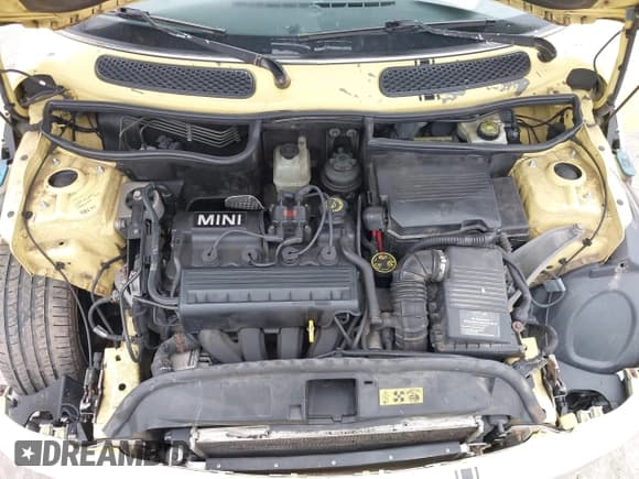 ✅ 2002 MINI Hardtop • VIN: WMWRC33452TC34781 • Лот: 42100266. Опубликован ранее на IAAI с пробегом 186 263 миль. Бесплатный доступ к архиву аукционных продаж из США и подробный отчёт об истории автомобиля на DreamBid. Изображение 10.