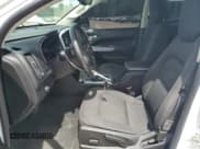 ✅ 2021 Chevrolet Colorado 2WD LT • VIN: 1GCGSCEN1M1132019 • Lot: 56186425. Wystawiony na Copart z przebiegiem 90 238 mil. Bezpłatny archiwum sprzedaży aukcyjnych z USA i szczegółowy raport historii pojazdu na DreamBid. Zdjęcie 7.