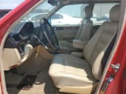 ✅ 1993 Mercedes-Benz 400 E • VIN: WDBEA34E2PB866452 • Lot: 53141995. Wystawiony na Copart z przebiegiem 105 692 mil. Bezpłatny archiwum sprzedaży aukcyjnych z USA i szczegółowy raport historii pojazdu na DreamBid. Zdjęcie 7.