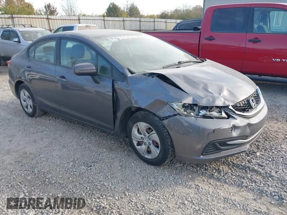 ✅ 2014 Honda Civic LX • VIN: 19XFB2F59EE039249 • Lot: 43597617. Wystawiony na IAAI z przebiegiem 138 257 mil. Bezpłatny archiwum sprzedaży aukcyjnych z USA i szczegółowy raport historii pojazdu na DreamBid. Zdjęcie 1.