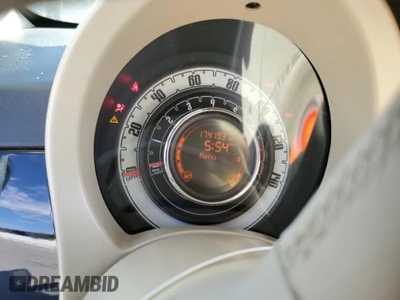 ✅ 2016 FIAT 500 Pop • VIN: 3C3CFFAR1GT145058 • Лот: 89675815. Опубликован ранее на Copart с пробегом 174 193 миль. Бесплатный доступ к архиву аукционных продаж из США и подробный отчёт об истории автомобиля на DreamBid. Изображение 9.