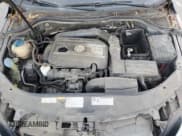 ✅ 2013 Volkswagen CC R-Line • VIN: WVWBP7AN4DE547336 • Lot: 90855275. Listed on Copart with 88,165 mi. Free auction sales archive from the USA and detailed vehicle history report at DreamBid. Image 11.