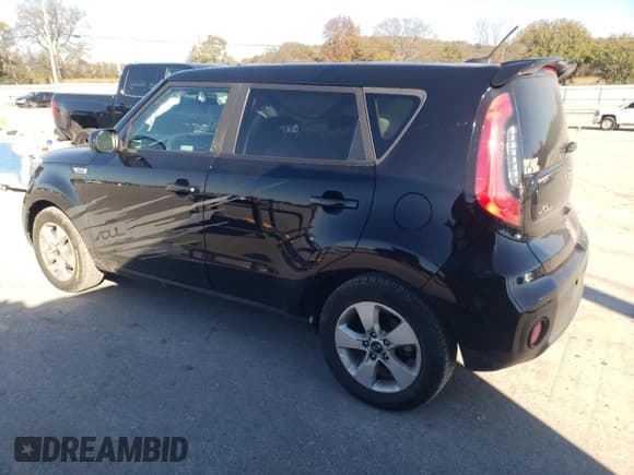 ✅ 2019 Kia Soul • VIN: KNDJN2A23K7014275 • Lot: 91235945. Listed on Copart with 72,386 mi. Free auction sales archive from the USA and detailed vehicle history report at DreamBid. Image 2.